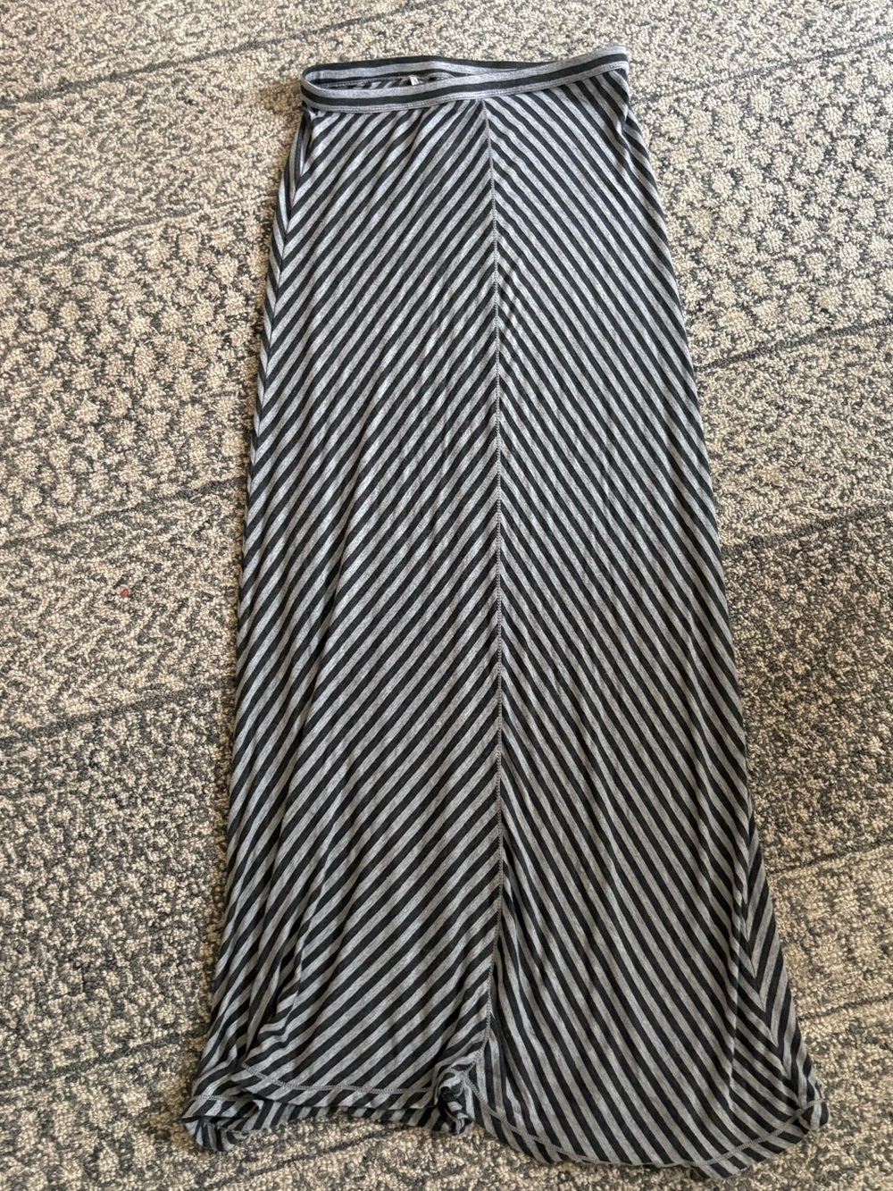 Max Studio Black and Gray Diagonal Stripe Maxi Skirt
